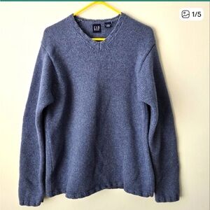 Vintage 90s Gap 100% Lambswool Sweater  Made in Hong Kong Unisex